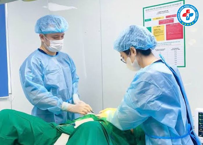 Tân trang cô bé tại Vĩnh Phúc (2) Tân trang cô bé tại Vĩnh Phúc (2)