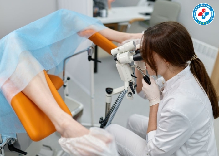 Viêm lộ tuyến có chữa khỏi được không (3) Viêm lộ tuyến có chữa khỏi được không (3)